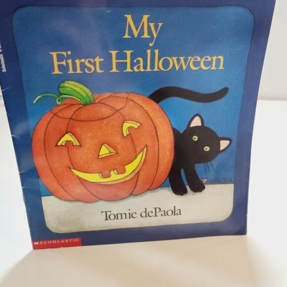 My First Halloween By Tomie dePaola Vintage 1997 1st Scholastic Edition - Picture 1 of 7